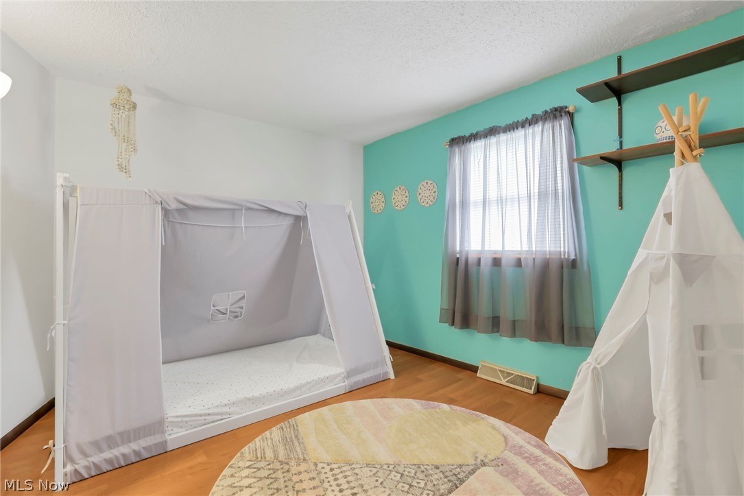 5966 Fairdale Drive Cambridge OH 43725