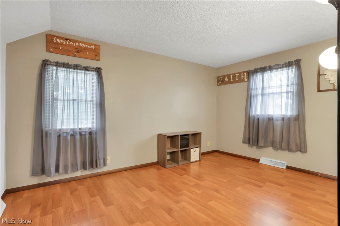 5966 Fairdale Drive Cambridge OH 43725