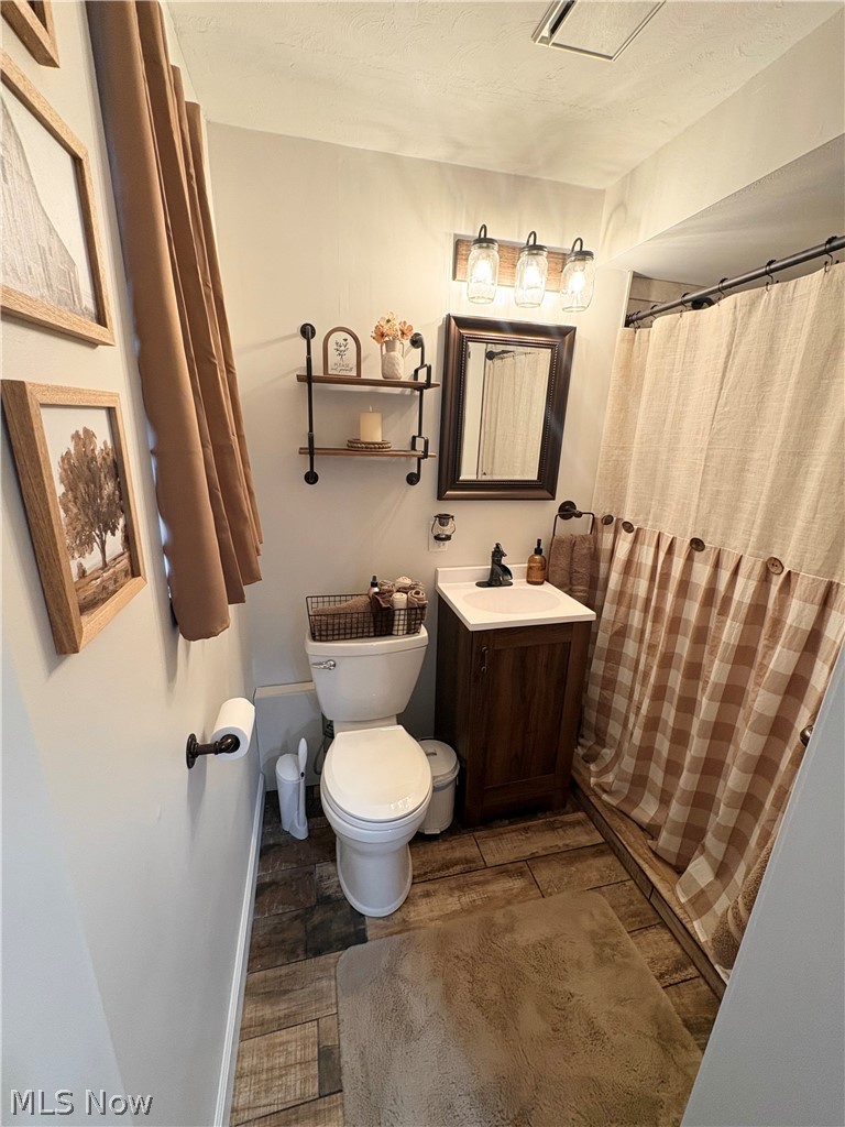 4561 W South Range Road Columbiana OH 44408