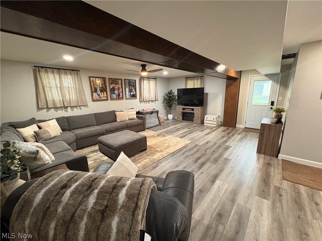 4561 W South Range Road Columbiana OH 44408