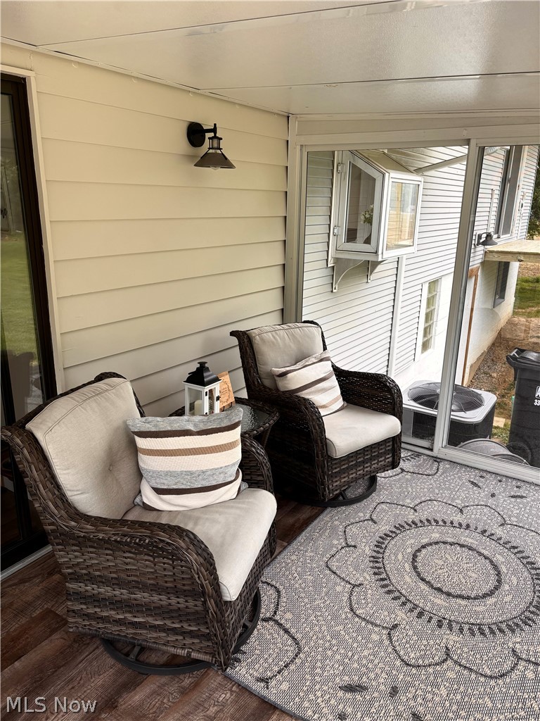 4561 W South Range Road Columbiana OH 44408