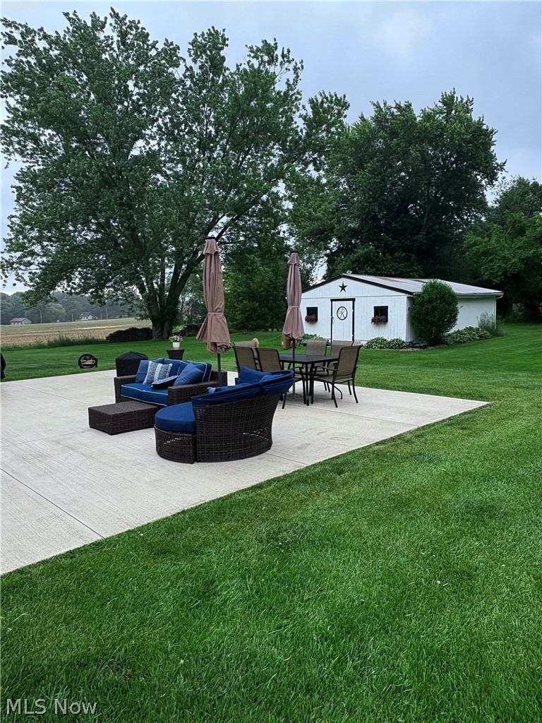4561 W South Range Road Columbiana OH 44408