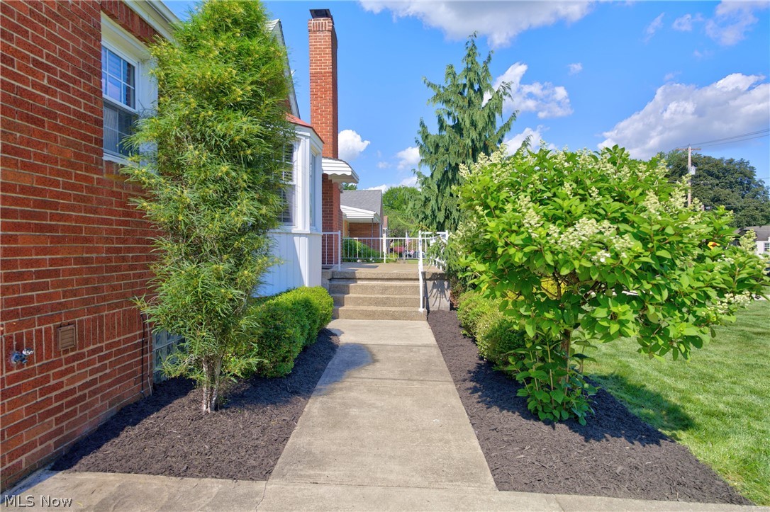 455 Ewing Road Boardman OH 44512