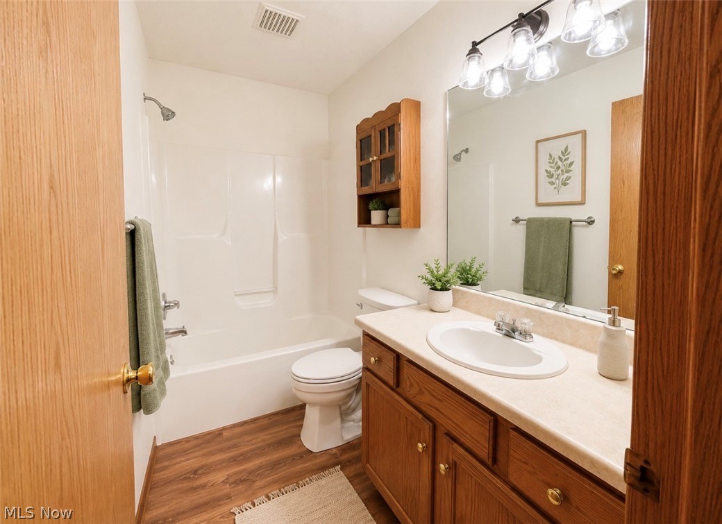 927 Pepperwood Drive Wooster OH 44691