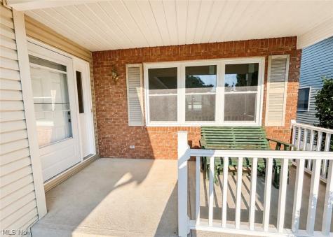 927 Pepperwood Drive Wooster OH 44691