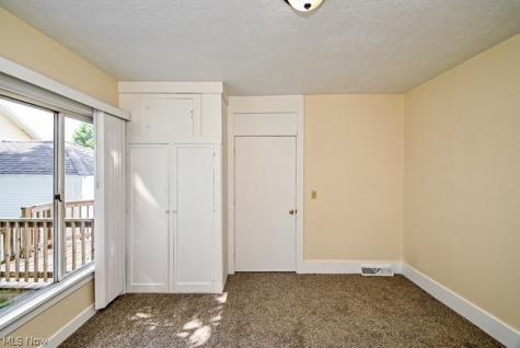 607 Broad Avenue NW Canton OH 44708