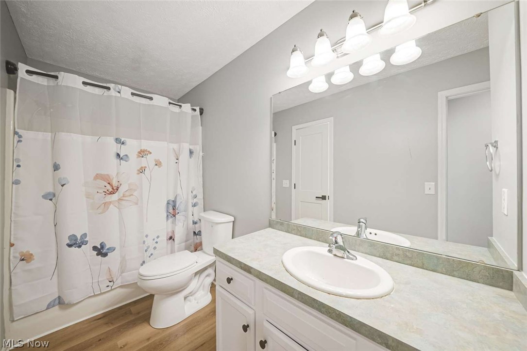 1450 Parkview Drive Madison OH 44057