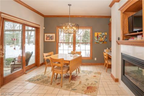 1535 Chadford Gate SE Canton OH 44709