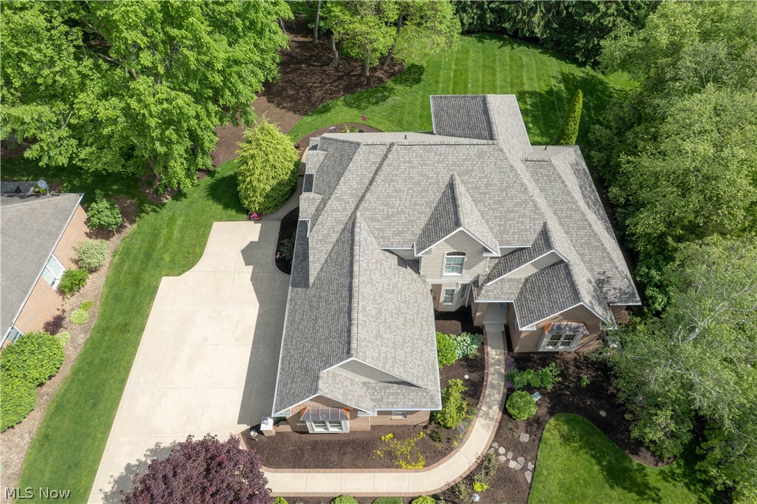 1535 Chadford Gate SE Canton OH 44709