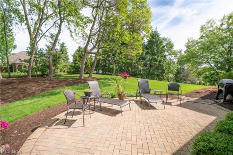 1535 Chadford Gate SE Canton OH 44709