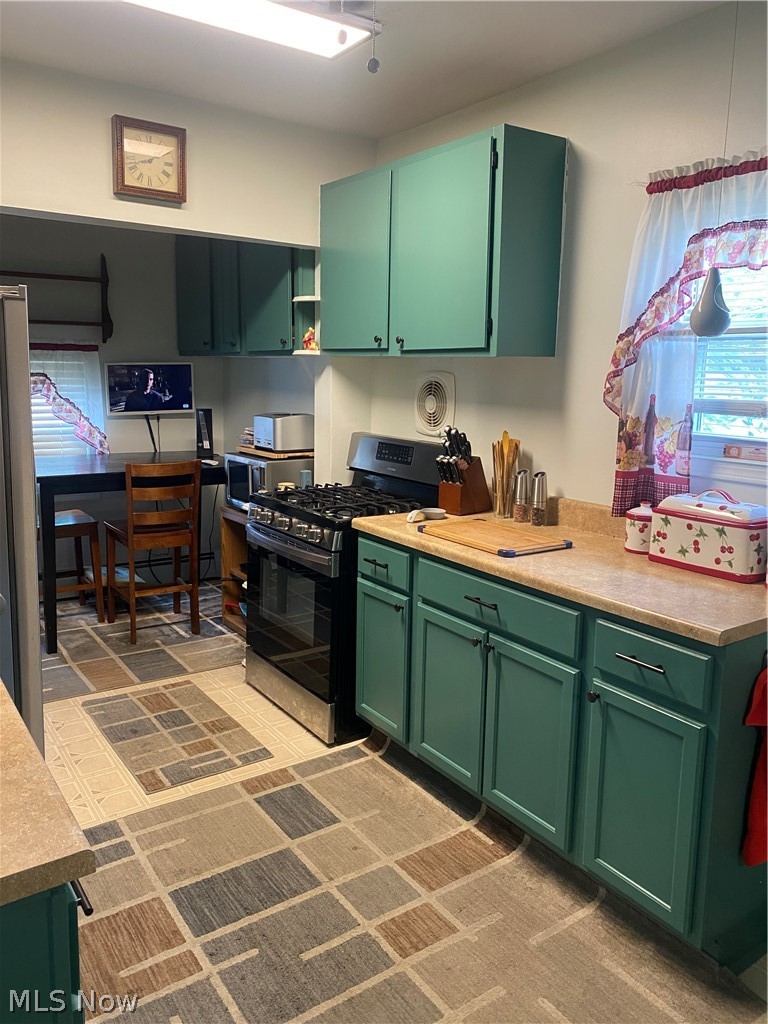 150 Seneca Avenue Elyria OH 44035
