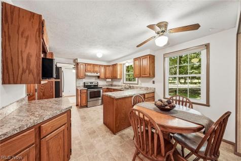 95 River Park Boulevard Munroe Falls OH 44262