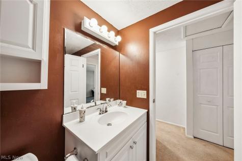 95 River Park Boulevard Munroe Falls OH 44262