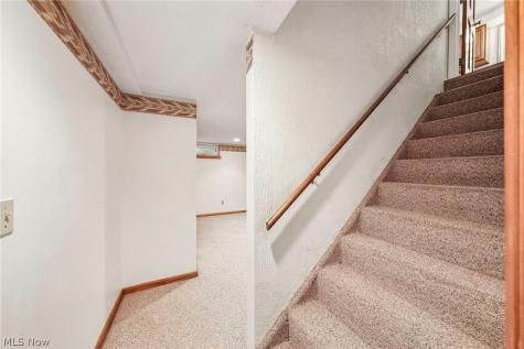95 River Park Boulevard Munroe Falls OH 44262
