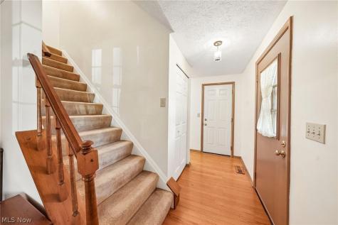 95 River Park Boulevard Munroe Falls OH 44262