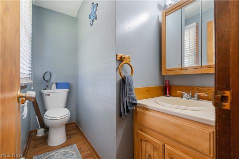 1015 Carnwise Street SW Canton OH 44706