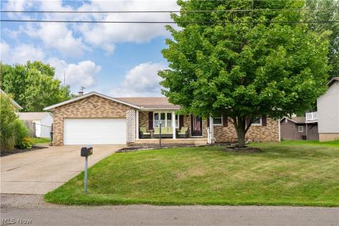 1015 Carnwise Street SW Canton OH 44706