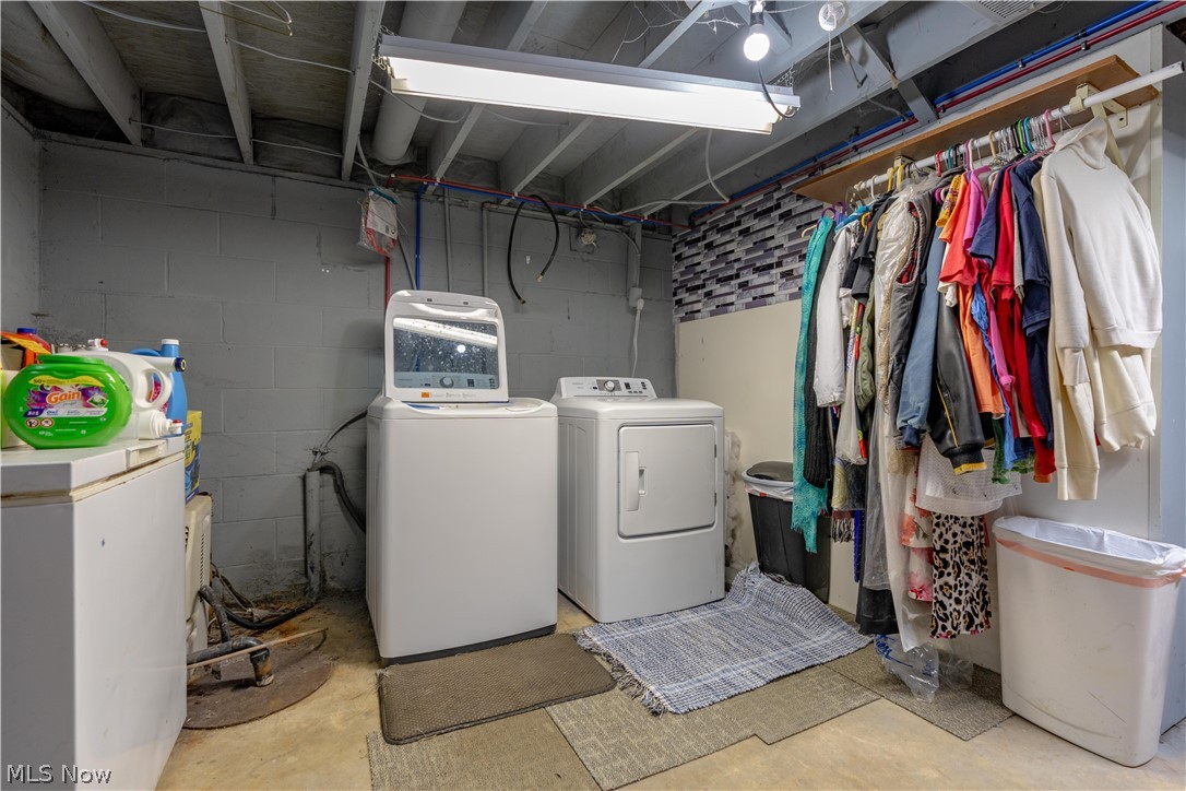 1015 Carnwise Street SW Canton OH 44706