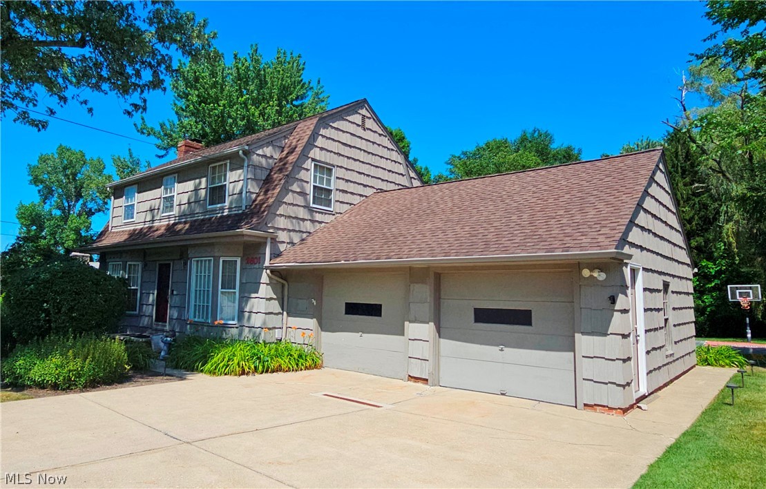 2601 Richmond Road Beachwood OH 44122