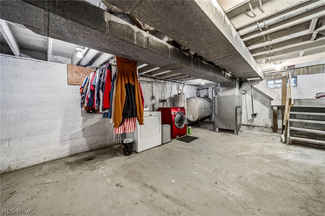 2840 Liberty Street Rock Creek OH 44084
