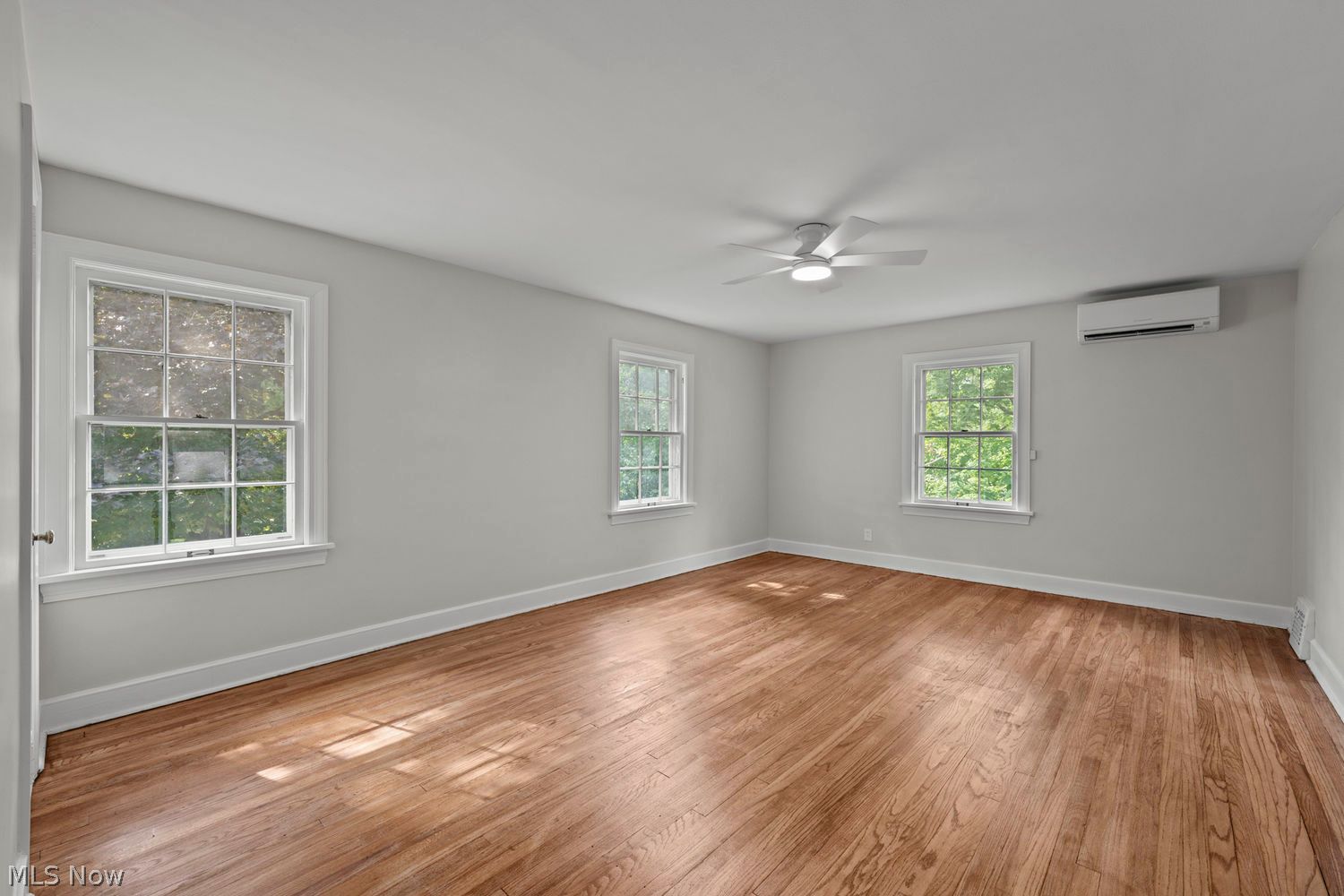 1259 West Hill Drive Gates Mills OH 44040
