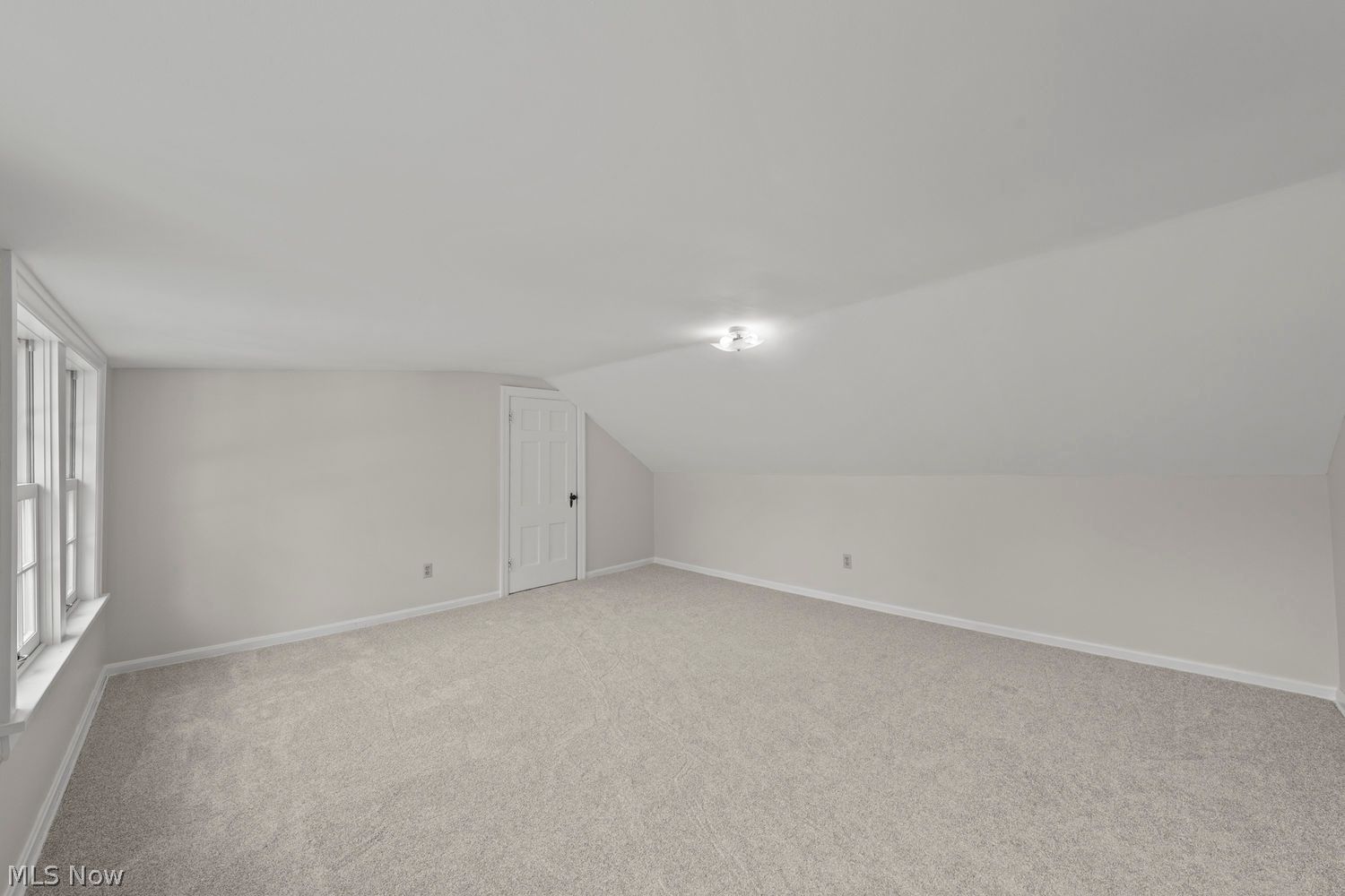 1259 West Hill Drive Gates Mills OH 44040