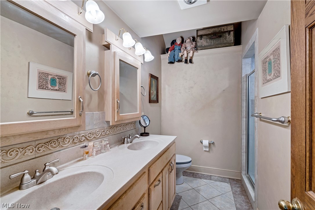 8640 N Palmyra Road Canfield OH 44406