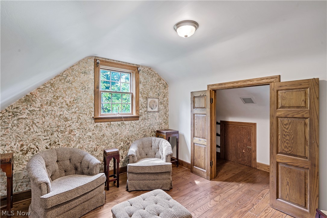8640 N Palmyra Road Canfield OH 44406