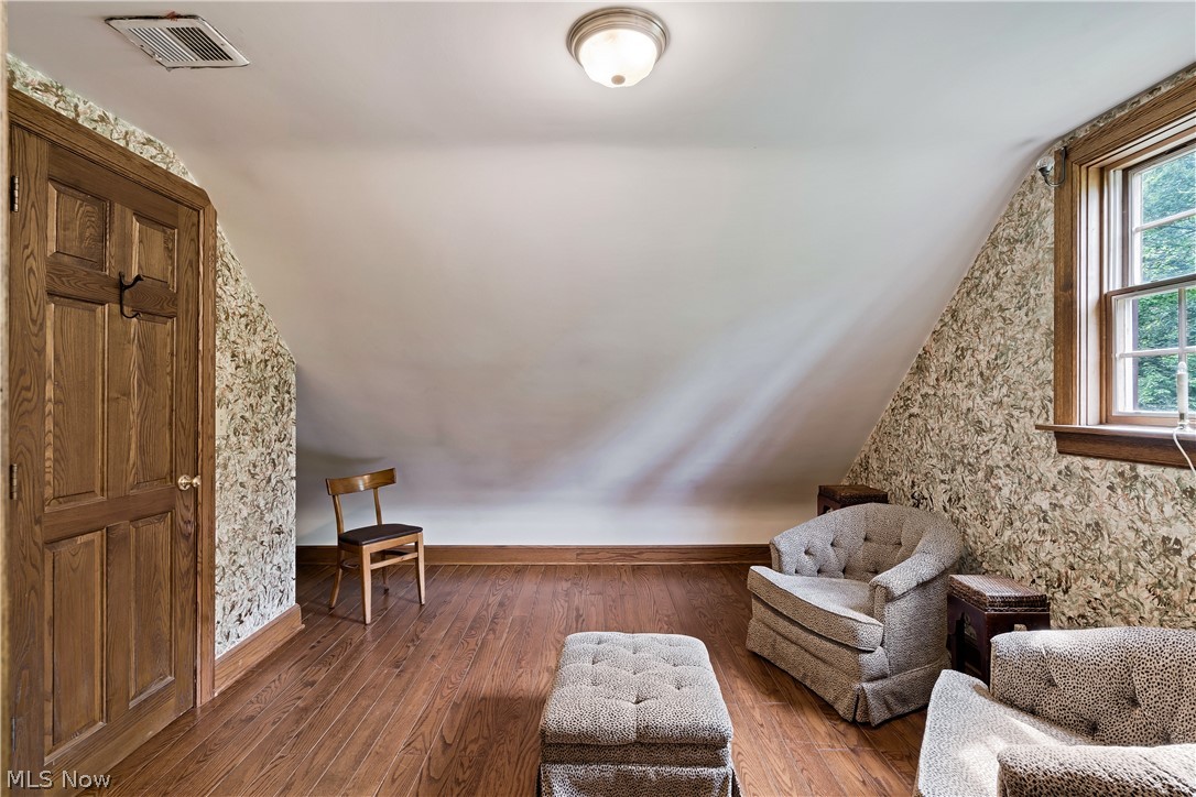 8640 N Palmyra Road Canfield OH 44406