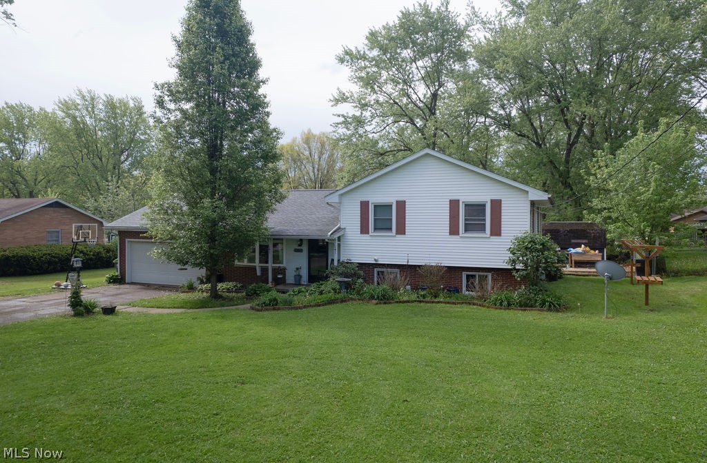 1350 W Vine Street Alliance OH 44601