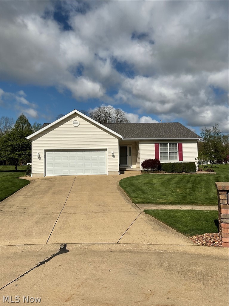 136 Forest View Court Creston OH 44217