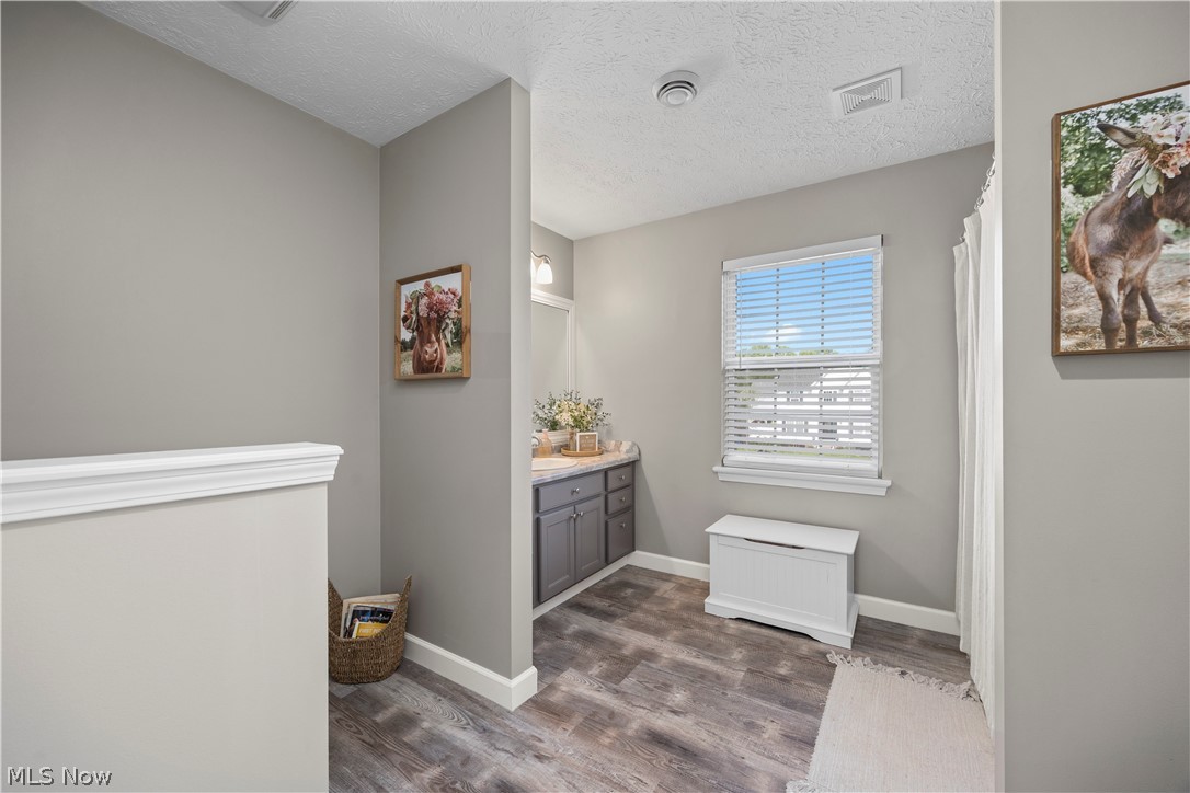 4625 Crossing Trail Lorain OH 44053