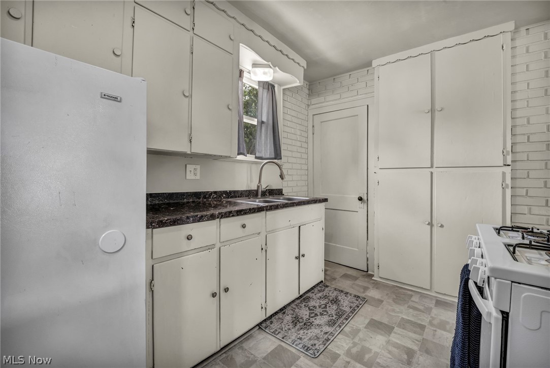 1645 Goodyear Boulevard Akron OH 44305