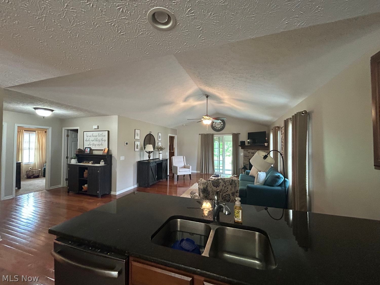 1143 Fox Run Grafton OH 44044