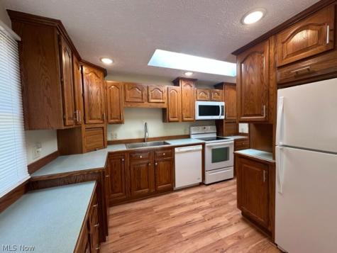 5 Latonka Trail Malvern OH 44644