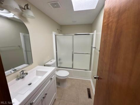 5 Latonka Trail Malvern OH 44644