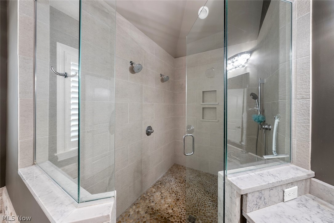 3450 Nagel Road Avon OH 44011