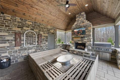 3450 Nagel Road Avon OH 44011