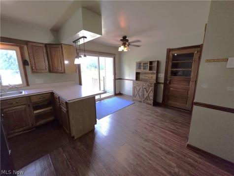 3898 State Route 14 Rootstown OH 44272