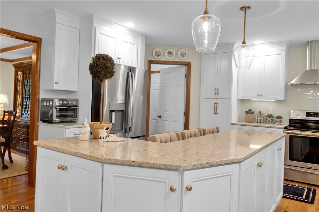8015 Hansom Place Mentor OH 44060