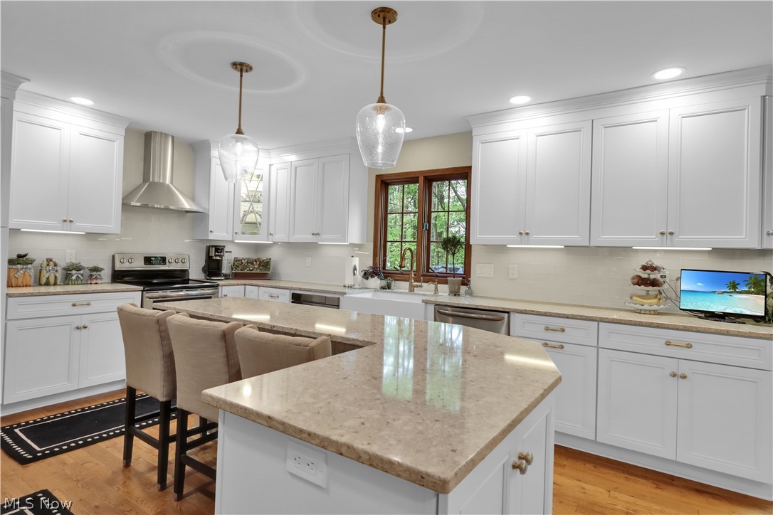 8015 Hansom Place Mentor OH 44060