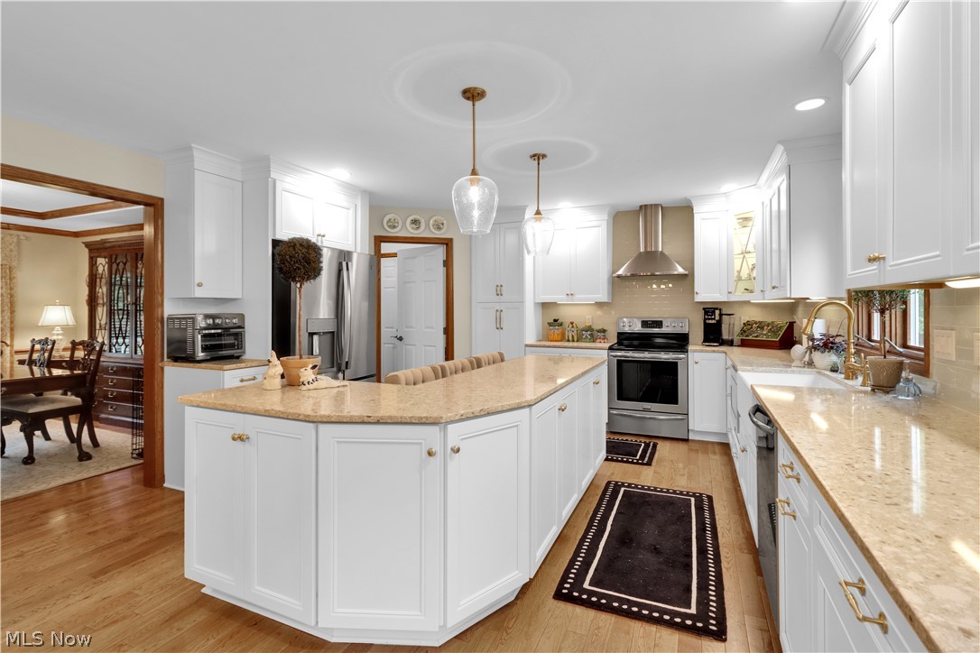 8015 Hansom Place Mentor OH 44060