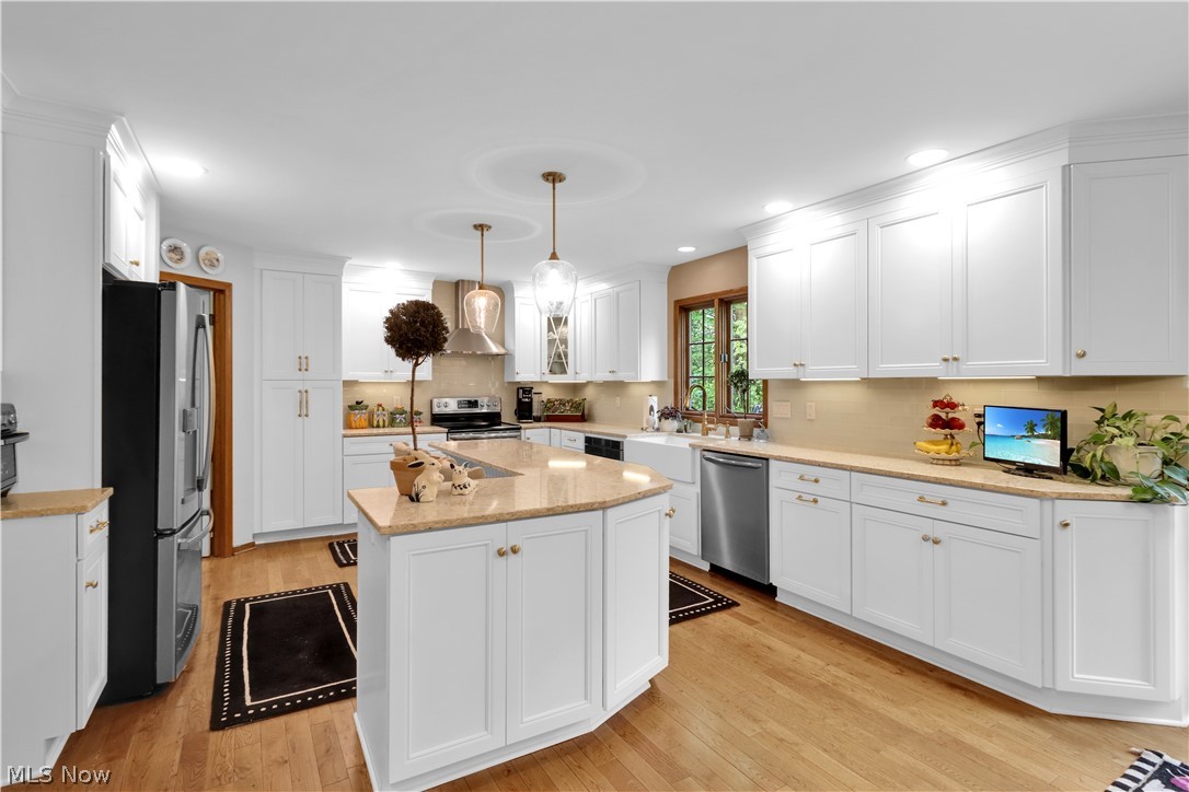 8015 Hansom Place Mentor OH 44060