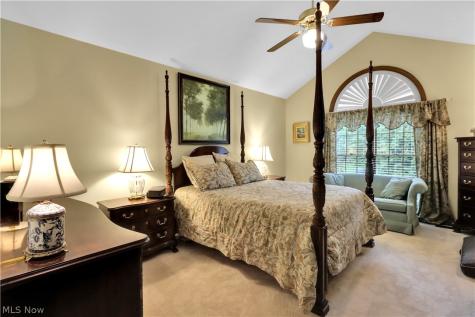 8015 Hansom Place Mentor OH 44060