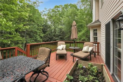 8015 Hansom Place Mentor OH 44060