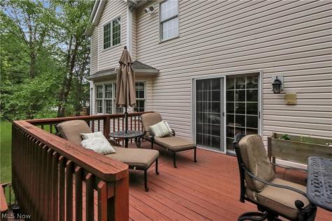8015 Hansom Place Mentor OH 44060