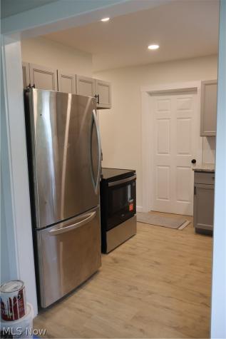 14981 Seville Road Sterling OH 44276