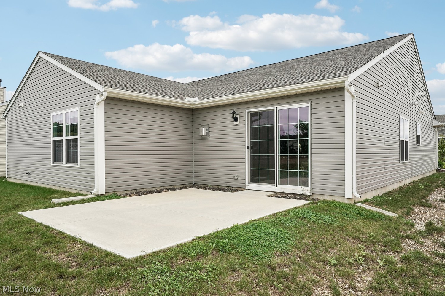 114 Stonecrest Trail Elyria OH 44035