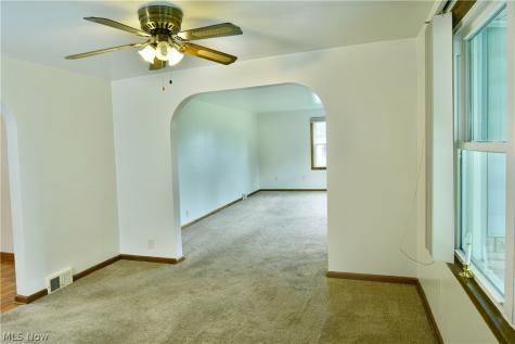 4625 Middle Drive Youngstown OH 44505