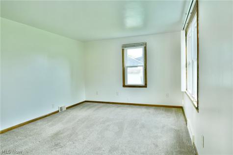 4625 Middle Drive Youngstown OH 44505